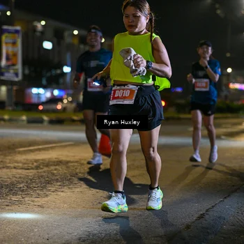 Runner Photo 4337032