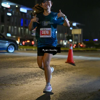 Runner Photo 4337033