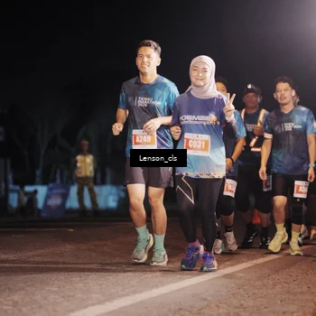 Runner Photo 4337034