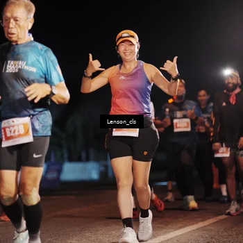 Runner Photo 4337068