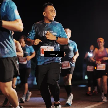 Runner Photo 4337070
