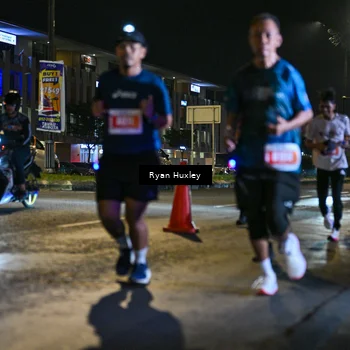 Runner Photo 4337074