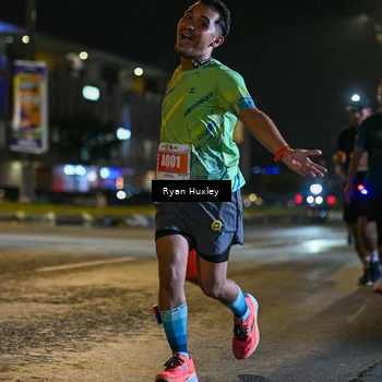 Runner Photo 4337078