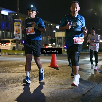 Runner Photo 4337098