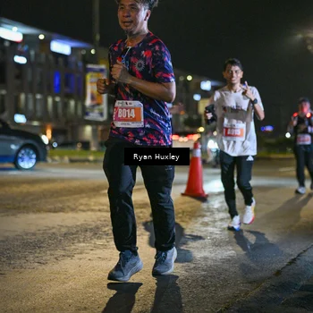 Runner Photo 4337099