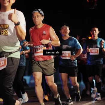Runner Photo 4337101