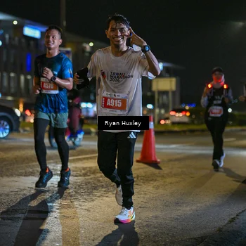Runner Photo 4337106