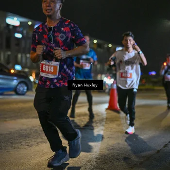 Runner Photo 4337111
