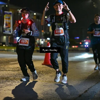 Runner Photo 4337114
