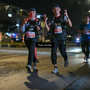 Runner Photo 4337130