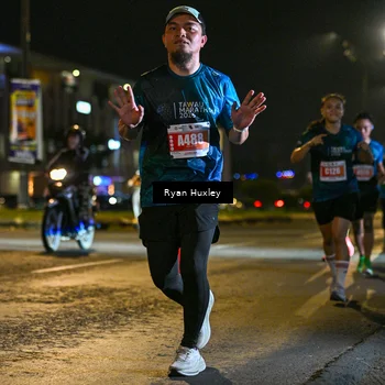 Runner Photo 4337165