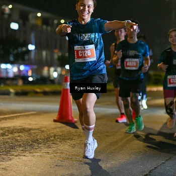 Runner Photo 4337175