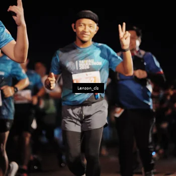 Runner Photo 4337185
