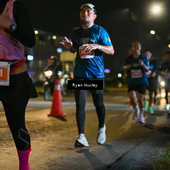 Runner Photo 4337188