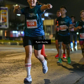 Runner Photo 4337193