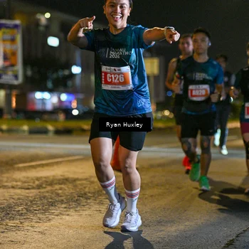 Runner Photo 4337194