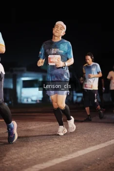 Runner Photo 4337213