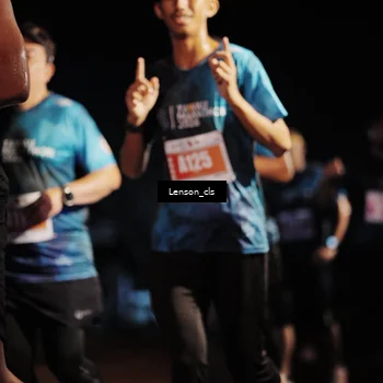 Runner Photo 4337223