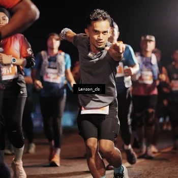 Runner Photo 4337229