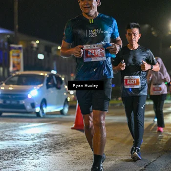 Runner Photo 4337244