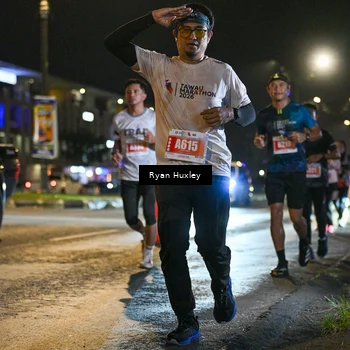 Runner Photo 4337256