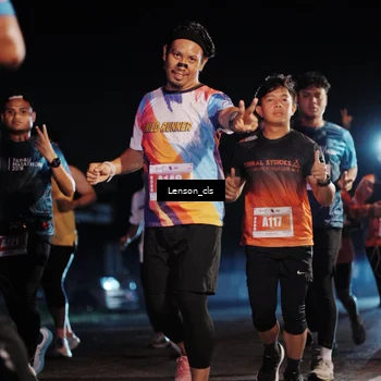 Runner Photo 4337335
