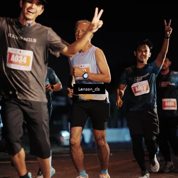 Runner Photo 4337340