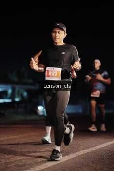 Runner Photo 4337346