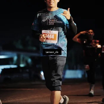 Runner Photo 4337347