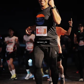 Runner Photo 4337371