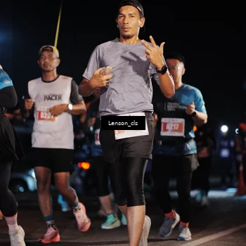 Runner Photo 4337383