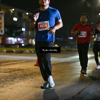 Runner Photo 4337400