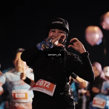 Runner Photo 4337404