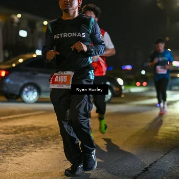 Runner Photo 4337437