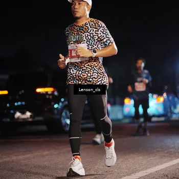 Runner Photo 4337460