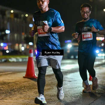 Runner Photo 4337465