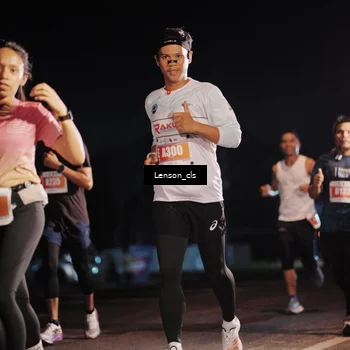 Runner Photo 4337485