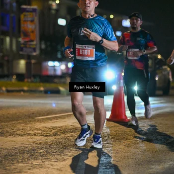 Runner Photo 4337492