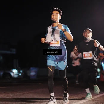 Runner Photo 4337503