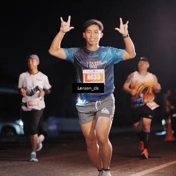 Runner Photo 4337505