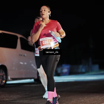 Runner Photo 4337553