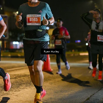 Runner Photo 4337579