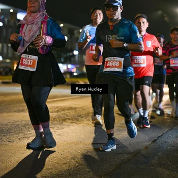 Runner Photo 4337593