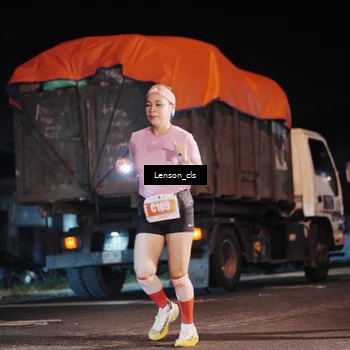 Runner Photo 4337595