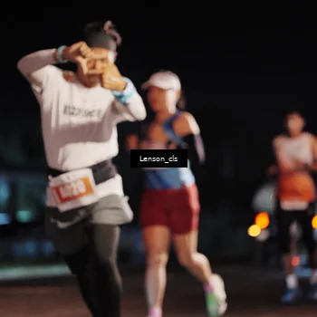 Runner Photo 4337600