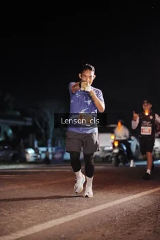 Runner Photo 4337606