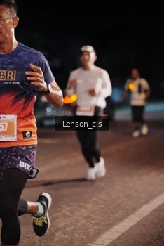 Runner Photo 4337613