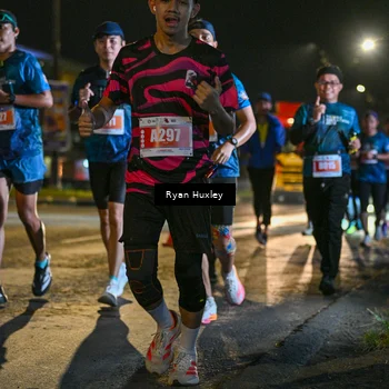 Runner Photo 4337621