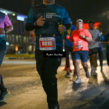 Runner Photo 4337636