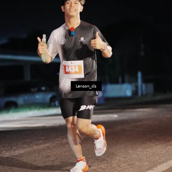 Runner Photo 4337640
